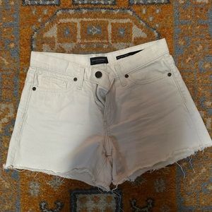 Ecru distressed Banana Republic mid rise Short